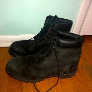 Black Timberland Boots